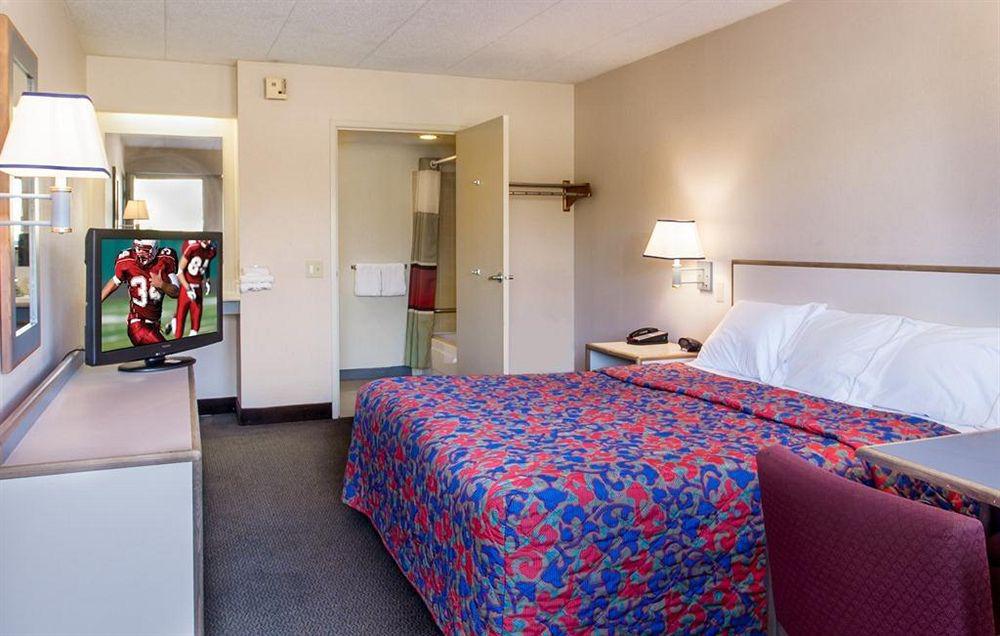 Red Roof Inn Kalamazoo East - Expo Center Εξωτερικό φωτογραφία